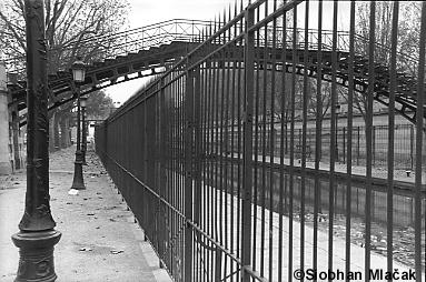 Canal St Martin - fence