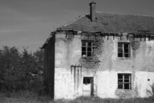 Rugovë - house