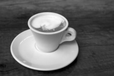 Kafe - aeroporti i Prishtinës