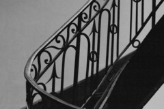 Rosen staircase - winding handrail