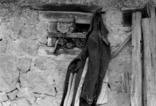 Hrašće - old coat - 3
