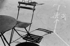 Brooklyn - table and chair