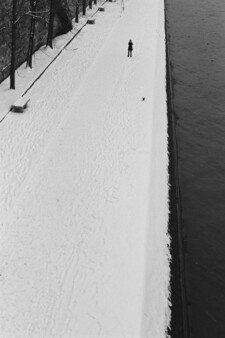 Bord de Seine sous la neige
