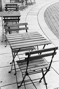 Sidewalk café